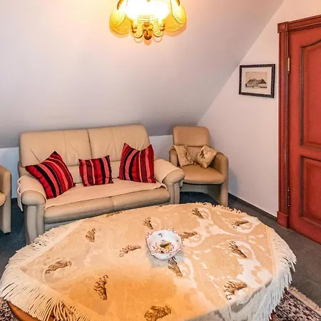 2 Bedroom Cozy In Daire